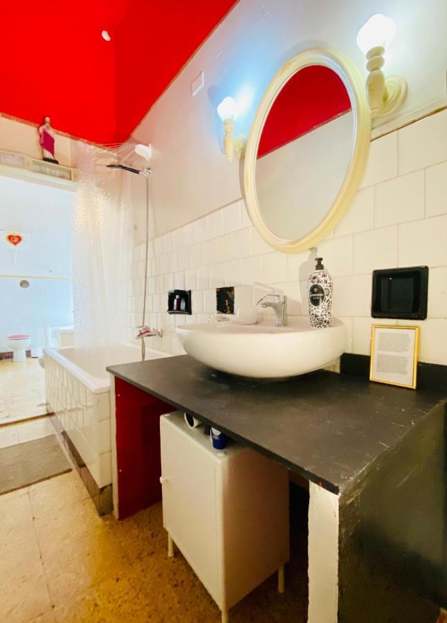 Vivi La Mia Liguria - Casa D'Arte E Vacanze - Big Apartment With Free Parking 피날레리구레 외부 사진